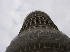 Der foretages jævnligt renoveringer af det gamle tårn (foto admin)
